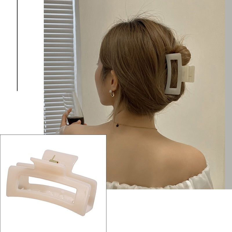 Women's Elegant Geometric Metal Hair Claw Clips